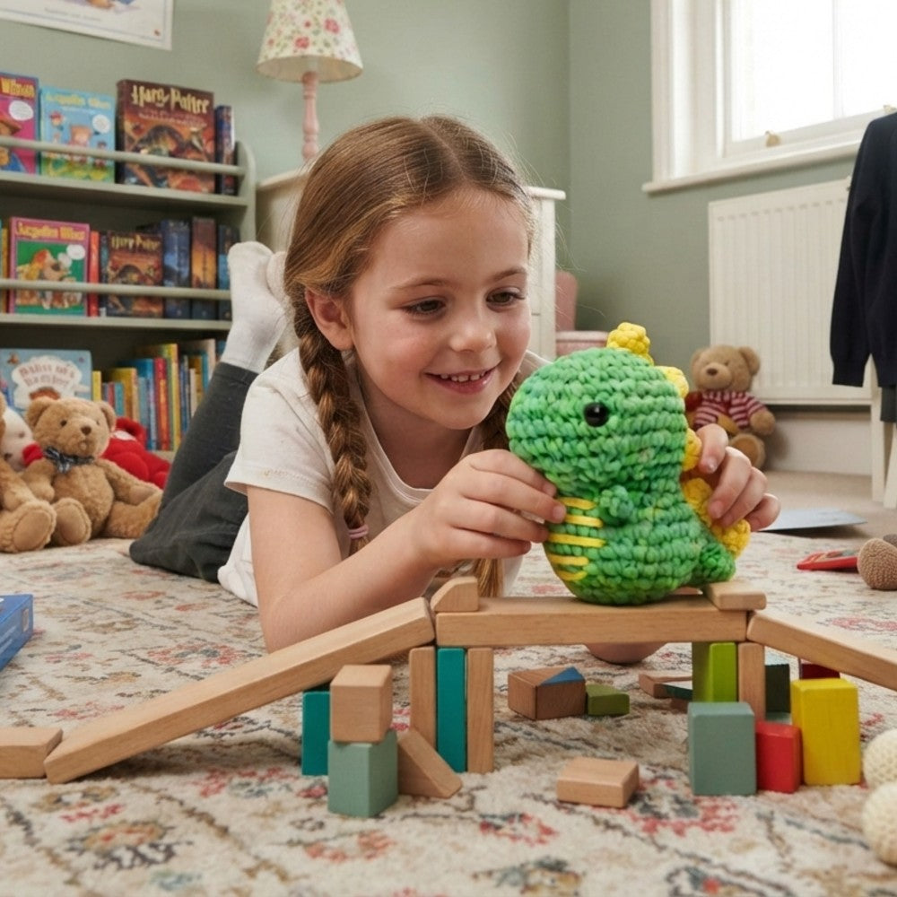 Crochet DIY Kit for Beginners – Amigurumi Craft Set with Yarn Stuffing and Crochet Hook