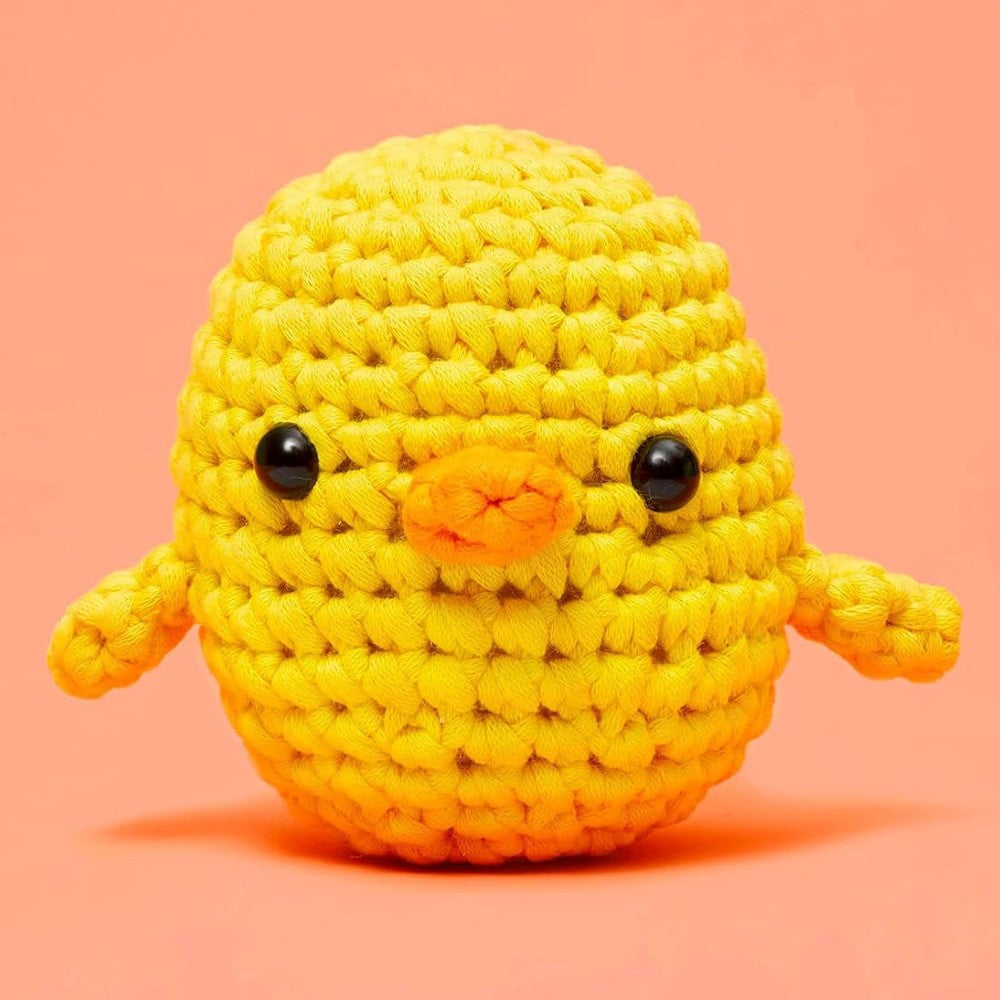 Crochet DIY Kit for Beginners – Amigurumi Craft Set with Yarn Stuffing and Crochet Hook
