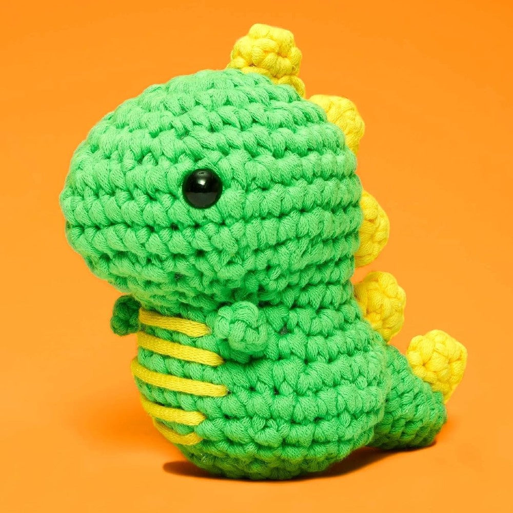 Crochet DIY Kit for Beginners – Amigurumi Craft Set with Yarn Stuffing and Crochet Hook