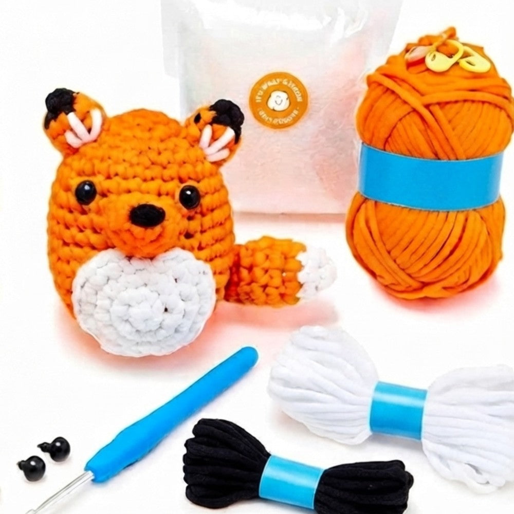 Crochet DIY Kit for Beginners – Amigurumi Craft Set with Yarn Stuffing and Crochet Hook
