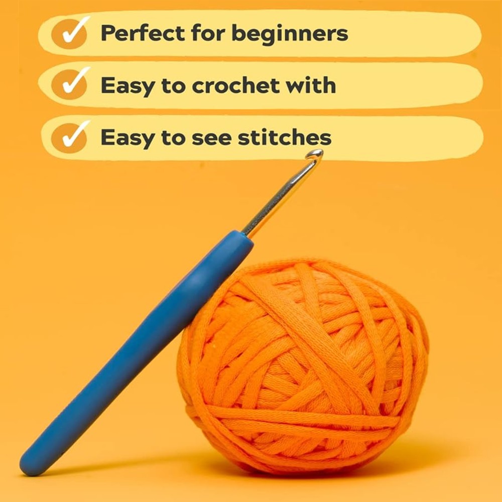 Crochet DIY Kit for Beginners – Amigurumi Craft Set with Yarn Stuffing and Crochet Hook