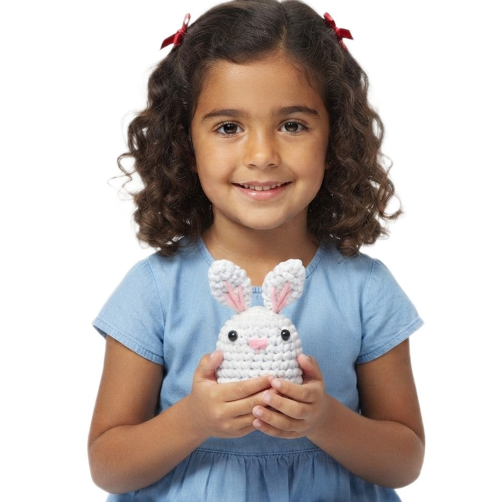 Crochet DIY Kit for Beginners – Amigurumi Craft Set with Yarn Stuffing and Crochet Hook